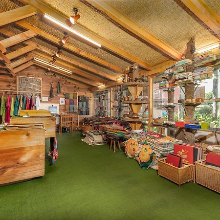Pahalgam Hotel Bagian luar foto