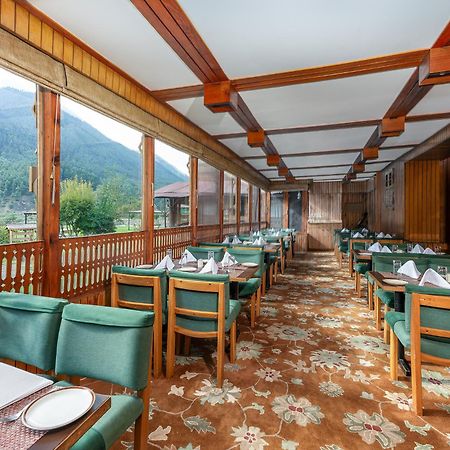 Pahalgam Hotel Bagian luar foto
