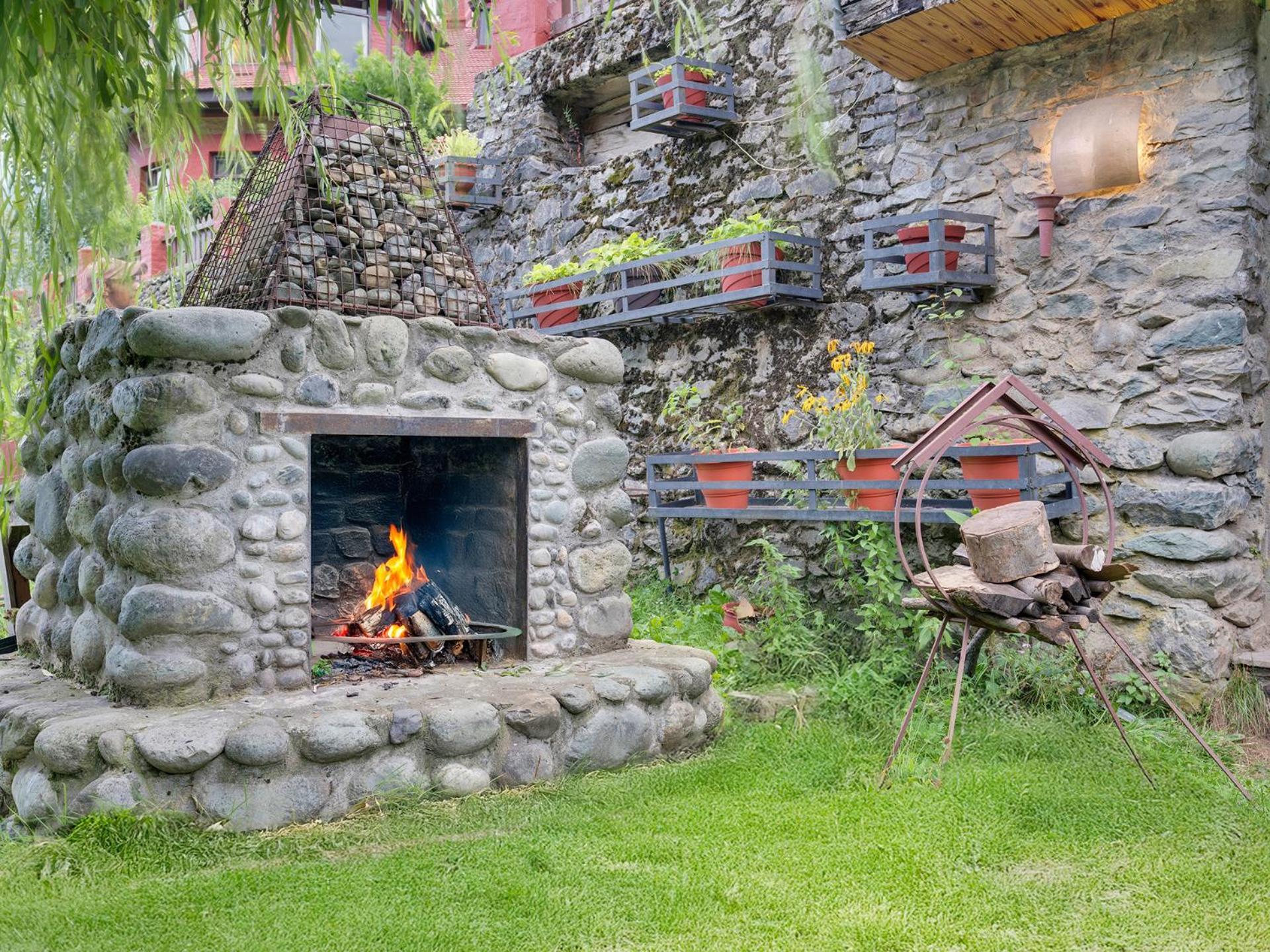 Pahalgam Hotel Bagian luar foto