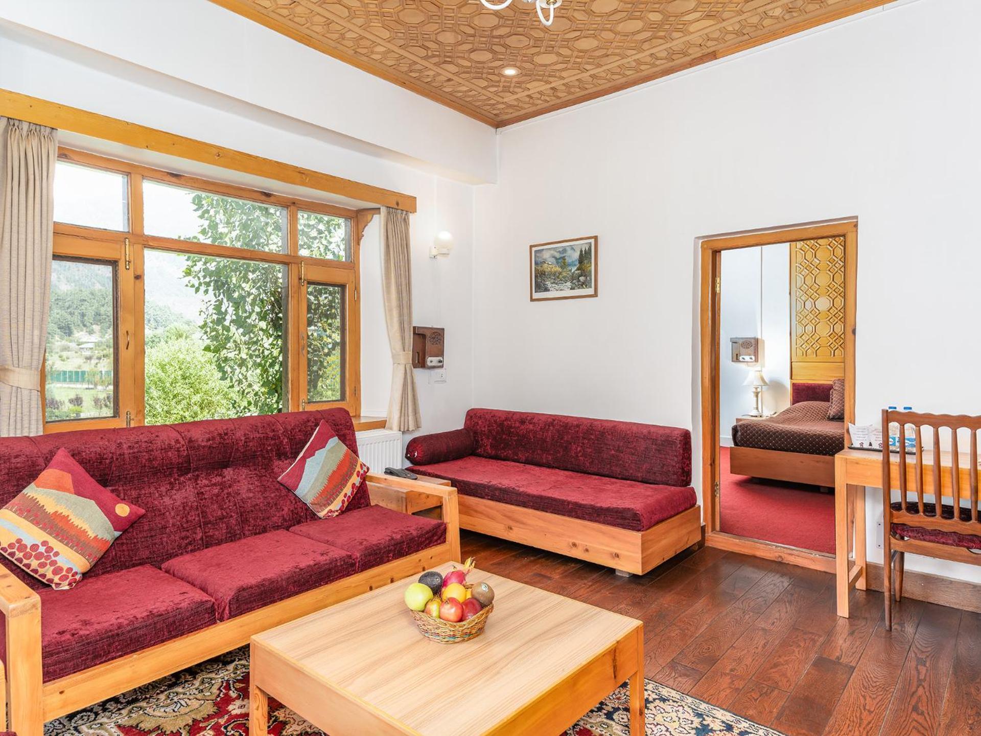 Pahalgam Hotel Bagian luar foto